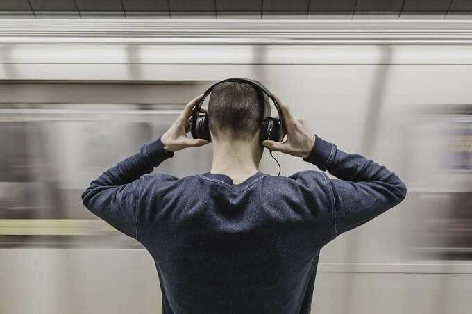 How Does Noise Cancellation Work? image - Subway-Noise